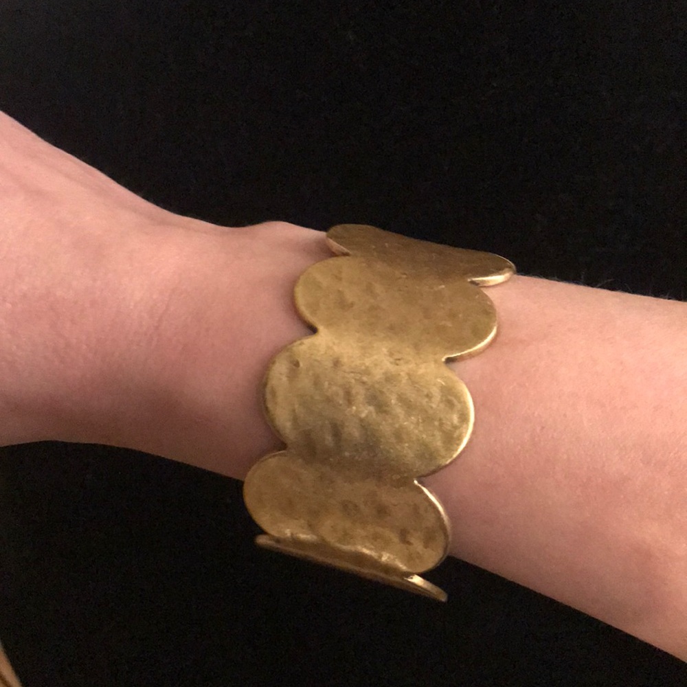 Pretty cold water creek bracelet